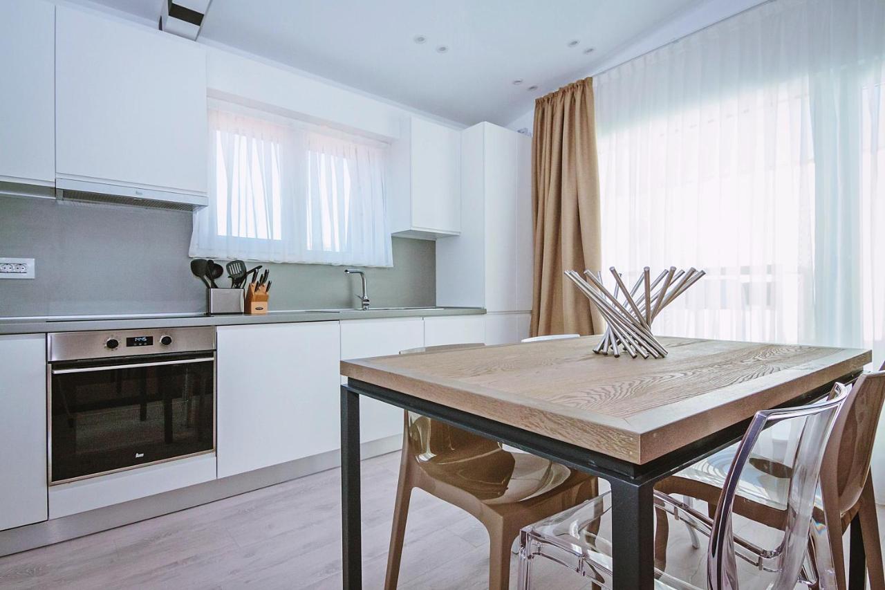 No 6 Apartments Constanta Ngoại thất bức ảnh